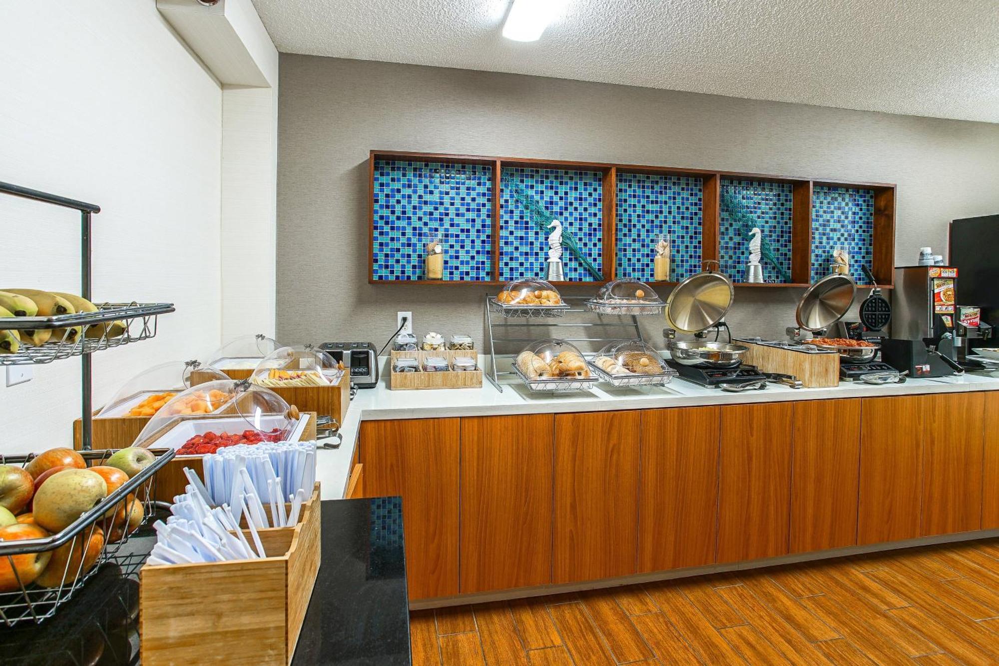 Springhill Suites By Marriott Savannah Midtown Εξωτερικό φωτογραφία